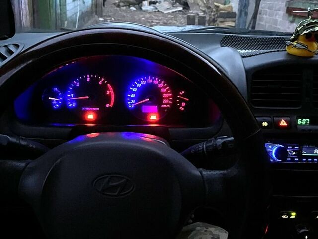 Хендай Санта Фе, об'ємом двигуна 2 л та пробігом 0 тис. км за 3000 $, фото 6 на Automoto.ua