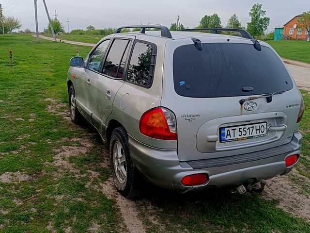 Хендай Санта Фе, объемом двигателя 2 л и пробегом 300 тыс. км за 4200 $, фото 3 на Automoto.ua