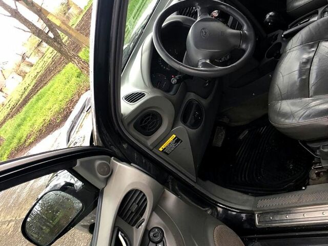 Хендай Санта Фе, объемом двигателя 2 л и пробегом 0 тыс. км за 3700 $, фото 6 на Automoto.ua