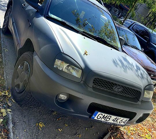 Хендай Санта Фе, объемом двигателя 2 л и пробегом 360 тыс. км за 5200 $, фото 1 на Automoto.ua