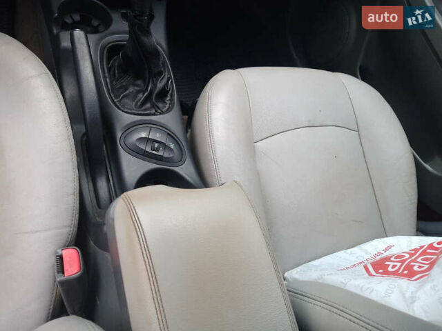 Хендай Санта Фе, об'ємом двигуна 0 л та пробігом 150 тис. км за 3600 $, фото 5 на Automoto.ua