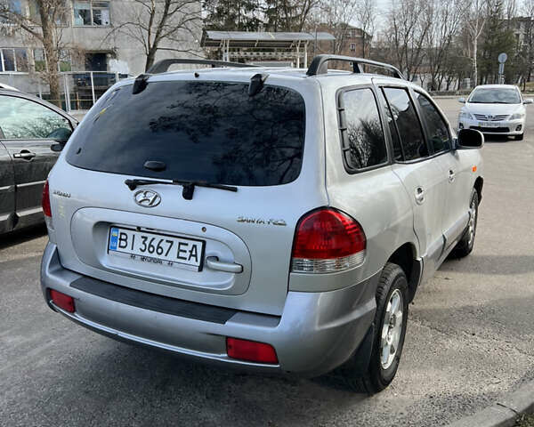 Хендай Санта Фе, об'ємом двигуна 2 л та пробігом 350 тис. км за 5900 $, фото 4 на Automoto.ua