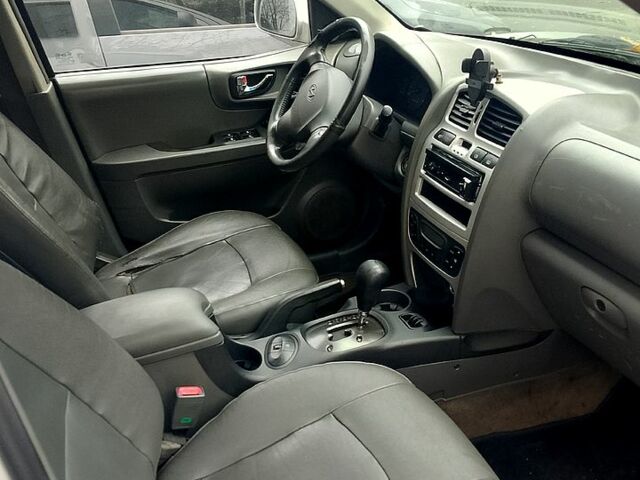 Хендай Санта Фе, об'ємом двигуна 2 л та пробігом 0 тис. км за 2100 $, фото 5 на Automoto.ua