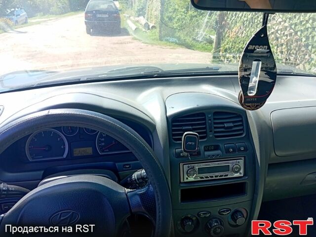Хендай Санта Фе, об'ємом двигуна 2 л та пробігом 276 тис. км за 5500 $, фото 3 на Automoto.ua