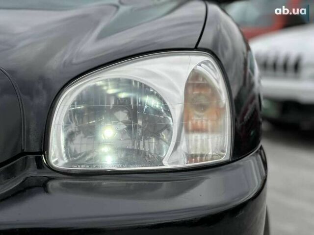 Хендай Санта Фе, объемом двигателя 0 л и пробегом 231 тыс. км за 6490 $, фото 3 на Automoto.ua