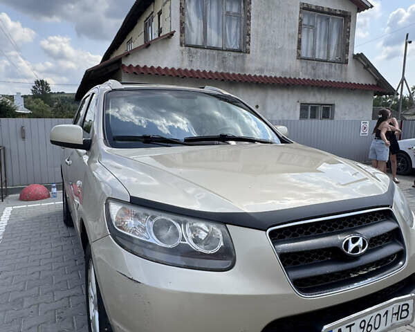 Хендай Санта Фе, объемом двигателя 2.2 л и пробегом 301 тыс. км за 8200 $, фото 7 на Automoto.ua