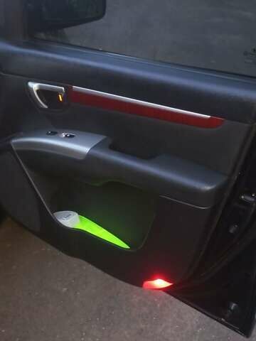 Хендай Санта Фе, объемом двигателя 2.19 л и пробегом 247 тыс. км за 10500 $, фото 14 на Automoto.ua