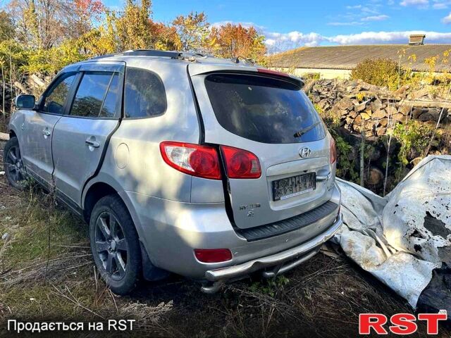 Хендай Санта Фе, объемом двигателя 2.2 л и пробегом 300 тыс. км за 3200 $, фото 1 на Automoto.ua