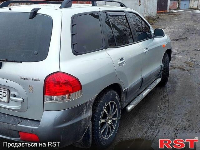 Хендай Санта Фе, объемом двигателя 2 л и пробегом 200 тыс. км за 7650 $, фото 3 на Automoto.ua
