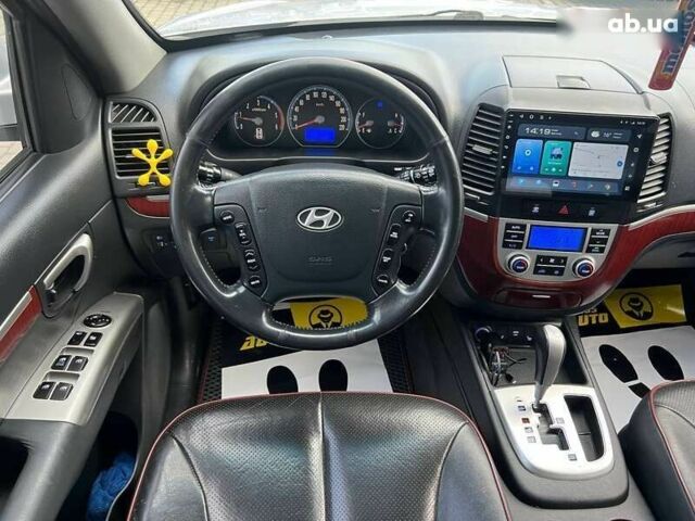Хендай Санта Фе, объемом двигателя 2.2 л и пробегом 253 тыс. км за 11500 $, фото 19 на Automoto.ua