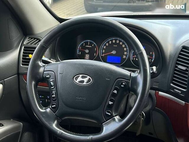 Хендай Санта Фе, объемом двигателя 2.2 л и пробегом 253 тыс. км за 11500 $, фото 18 на Automoto.ua