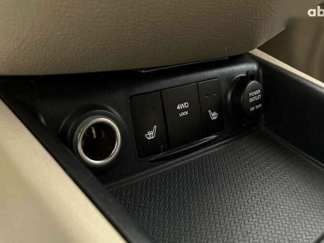 Хендай Санта Фе, об'ємом двигуна 2.2 л та пробігом 202 тис. км за 9800 $, фото 20 на Automoto.ua