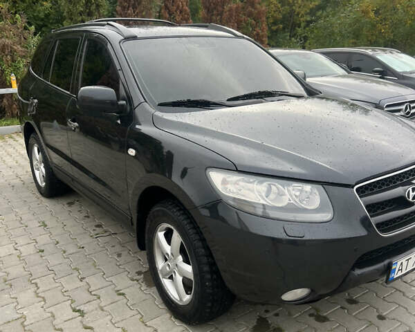 Хендай Санта Фе, объемом двигателя 2.7 л и пробегом 269 тыс. км за 10000 $, фото 11 на Automoto.ua