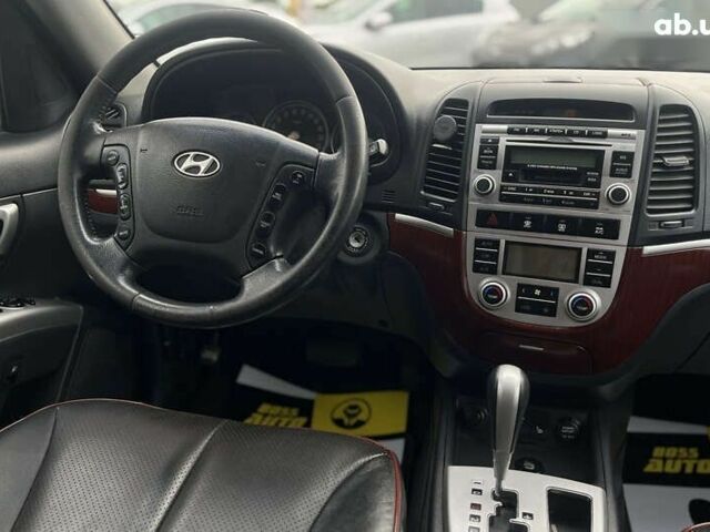 Хендай Санта Фе, объемом двигателя 0 л и пробегом 210 тыс. км за 9700 $, фото 9 на Automoto.ua