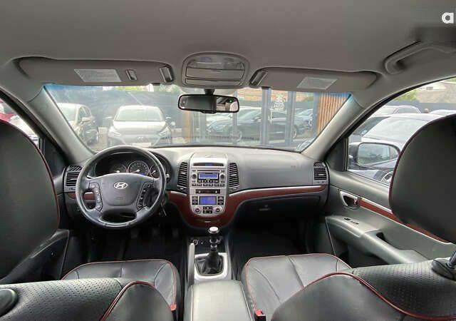 Хендай Санта Фе, объемом двигателя 2.2 л и пробегом 243 тыс. км за 9900 $, фото 23 на Automoto.ua