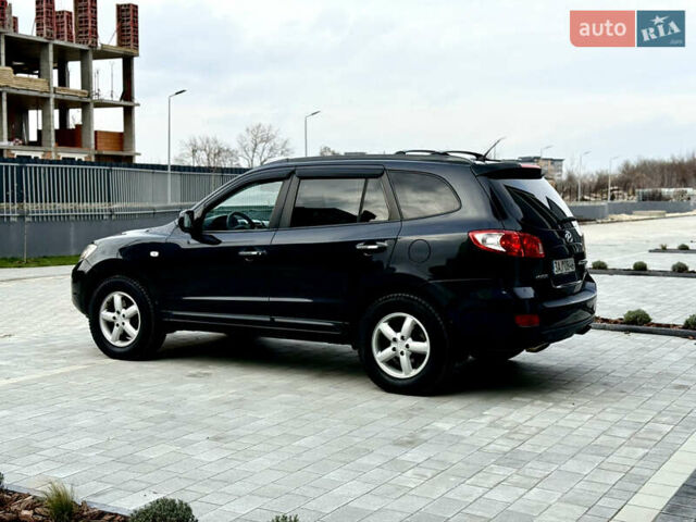 Хендай Санта Фе, объемом двигателя 2.2 л и пробегом 300 тыс. км за 5100 $, фото 6 на Automoto.ua