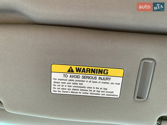 Хендай Санта Фе, объемом двигателя 2.7 л и пробегом 90 тыс. км за 12700 $, фото 21 на Automoto.ua