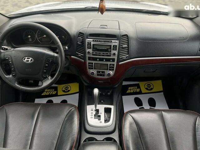 Хендай Санта Фе, объемом двигателя 0 л и пробегом 210 тыс. км за 9500 $, фото 8 на Automoto.ua