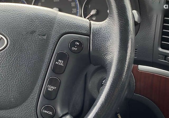 Хендай Санта Фе, объемом двигателя 2.2 л и пробегом 243 тыс. км за 9900 $, фото 26 на Automoto.ua