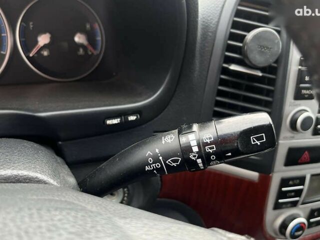 Хендай Санта Фе, объемом двигателя 0 л и пробегом 210 тыс. км за 9500 $, фото 21 на Automoto.ua