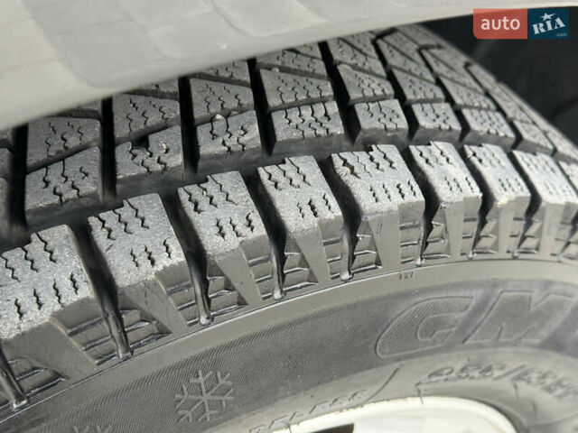 Хендай Санта Фе, объемом двигателя 2.2 л и пробегом 300 тыс. км за 5100 $, фото 37 на Automoto.ua