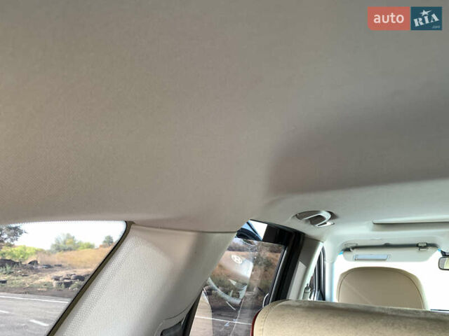 Хендай Санта Фе, объемом двигателя 2.7 л и пробегом 90 тыс. км за 12700 $, фото 22 на Automoto.ua