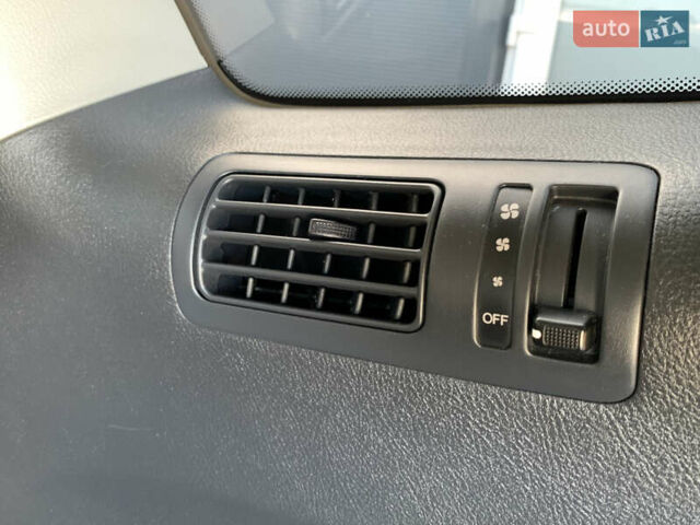 Хендай Санта Фе, объемом двигателя 2.7 л и пробегом 90 тыс. км за 12700 $, фото 58 на Automoto.ua