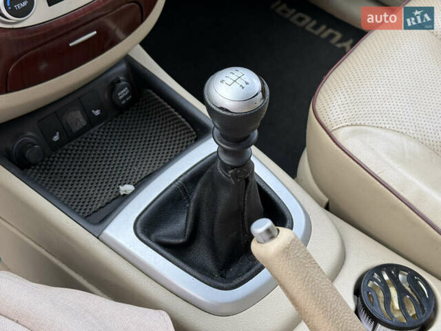 Хендай Санта Фе, объемом двигателя 2.2 л и пробегом 300 тыс. км за 5100 $, фото 29 на Automoto.ua