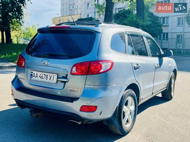 Хендай Санта Фе, объемом двигателя 2.2 л и пробегом 307 тыс. км за 8600 $, фото 3 на Automoto.ua