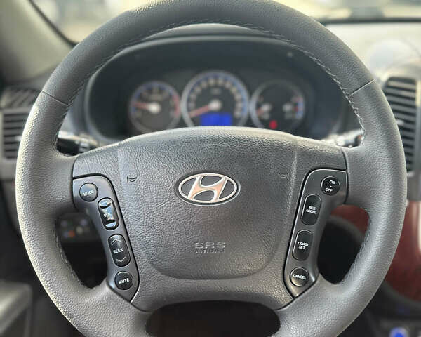 Хендай Санта Фе, объемом двигателя 2.2 л и пробегом 263 тыс. км за 12999 $, фото 17 на Automoto.ua