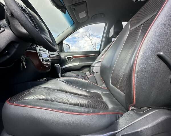 Хендай Санта Фе, объемом двигателя 2.2 л и пробегом 263 тыс. км за 12999 $, фото 25 на Automoto.ua