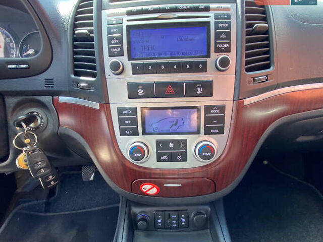 Хендай Санта Фе, об'ємом двигуна 2.2 л та пробігом 255 тис. км за 9200 $, фото 14 на Automoto.ua