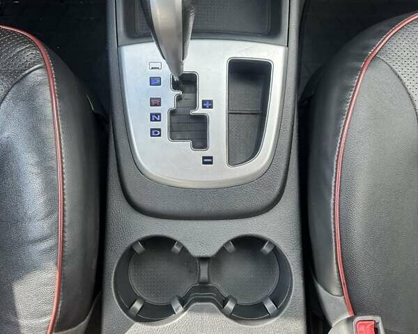 Хендай Санта Фе, объемом двигателя 2.2 л и пробегом 263 тыс. км за 12999 $, фото 34 на Automoto.ua