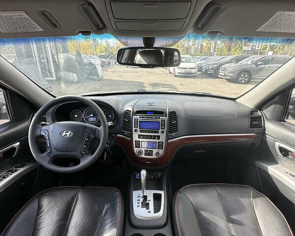 Хендай Санта Фе, объемом двигателя 2.2 л и пробегом 263 тыс. км за 12999 $, фото 16 на Automoto.ua