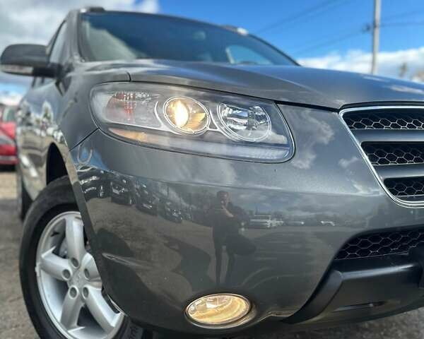 Хендай Санта Фе, объемом двигателя 2.2 л и пробегом 263 тыс. км за 12999 $, фото 2 на Automoto.ua