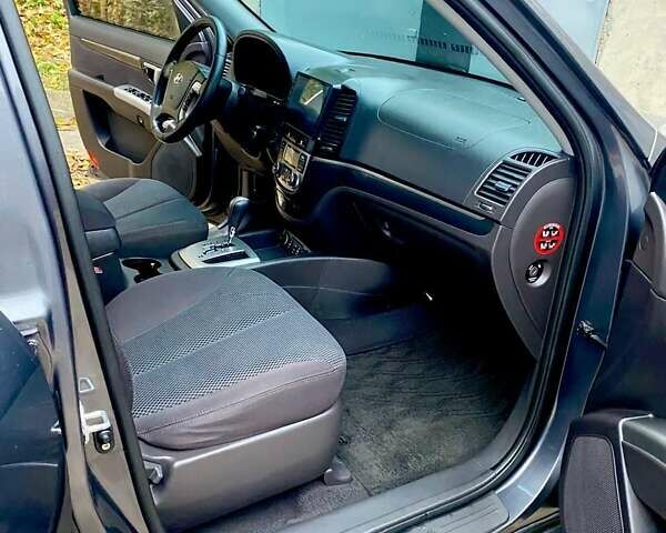 Хендай Санта Фе, объемом двигателя 2.2 л и пробегом 229 тыс. км за 12300 $, фото 11 на Automoto.ua