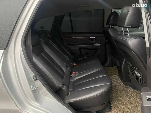 Хендай Санта Фе, объемом двигателя 2 л и пробегом 270 тыс. км за 11900 $, фото 11 на Automoto.ua