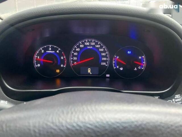Хендай Санта Фе, объемом двигателя 2 л и пробегом 270 тыс. км за 11900 $, фото 19 на Automoto.ua