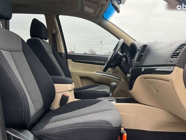 Хендай Санта Фе, об'ємом двигуна 2.2 л та пробігом 242 тис. км за 12900 $, фото 21 на Automoto.ua