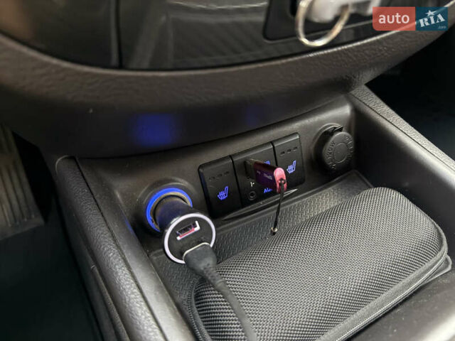 Хендай Санта Фе, об'ємом двигуна 2.2 л та пробігом 196 тис. км за 13600 $, фото 18 на Automoto.ua