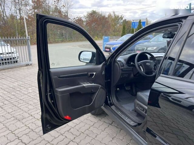 Хендай Санта Фе, объемом двигателя 2 л и пробегом 214 тыс. км за 13490 $, фото 10 на Automoto.ua