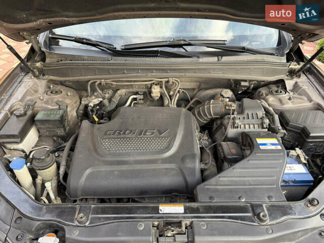 Хендай Санта Фе, об'ємом двигуна 2.2 л та пробігом 196 тис. км за 13600 $, фото 28 на Automoto.ua