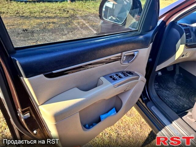 Хендай Санта Фе 2011 у Харкові на Automoto.ua Хендай Санта Фе, об'ємом двигуна 2.2 л та пробігом 210 тис. км за 13500 $, фото 5 на Automoto.ua