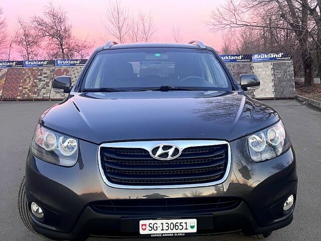 Хендай Санта Фе, объемом двигателя 24 л и пробегом 173 тыс. км за 11799 $, фото 3 на Automoto.ua