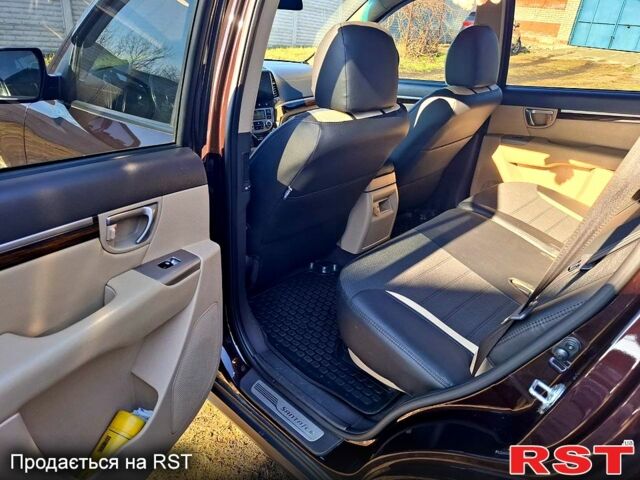 Хендай Санта Фе 2011 у Харкові на Automoto.ua Хендай Санта Фе, об'ємом двигуна 2.2 л та пробігом 210 тис. км за 13500 $, фото 6 на Automoto.ua