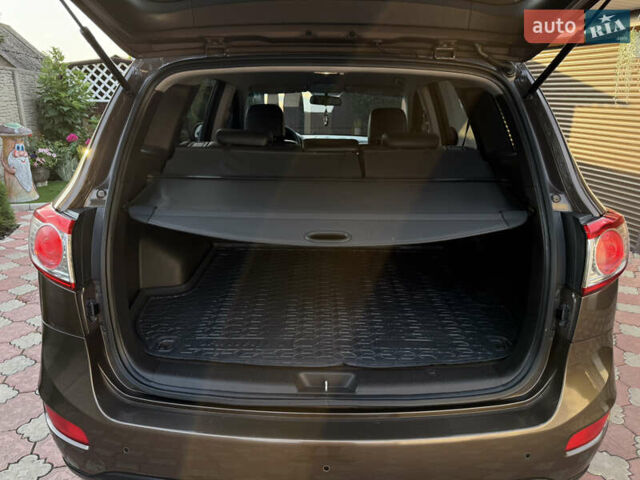 Хендай Санта Фе, об'ємом двигуна 2.2 л та пробігом 196 тис. км за 13600 $, фото 21 на Automoto.ua
