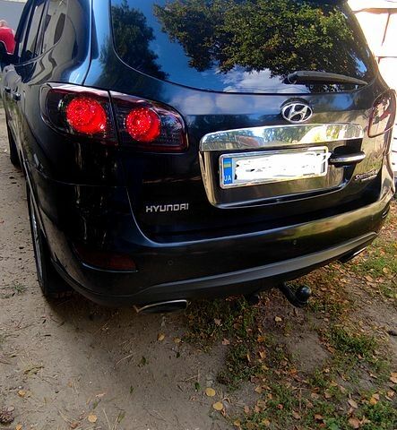 Хендай Санта Фе, объемом двигателя 2 л и пробегом 0 тыс. км за 13000 $, фото 1 на Automoto.ua