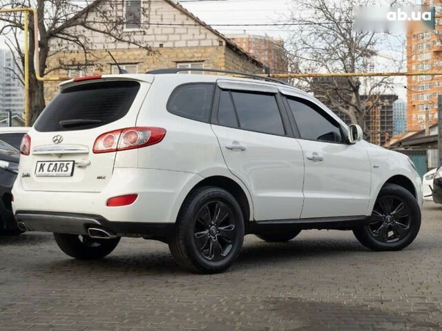 Хендай Санта Фе, об'ємом двигуна 2 л та пробігом 174 тис. км за 13600 $, фото 3 на Automoto.ua