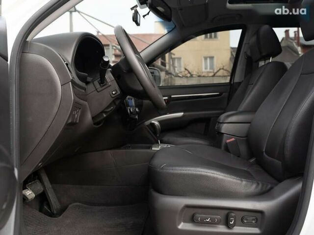 Хендай Санта Фе, об'ємом двигуна 2 л та пробігом 174 тис. км за 13600 $, фото 13 на Automoto.ua