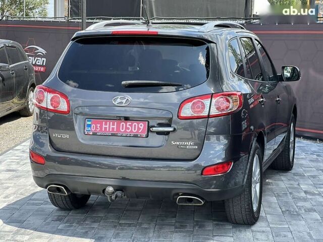 Хендай Санта Фе, объемом двигателя 2.2 л и пробегом 236 тыс. км за 13999 $, фото 2 на Automoto.ua